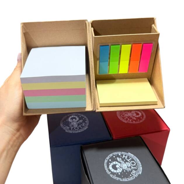 Box notes Cafe