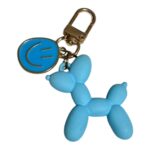 Llavero de perrito azul