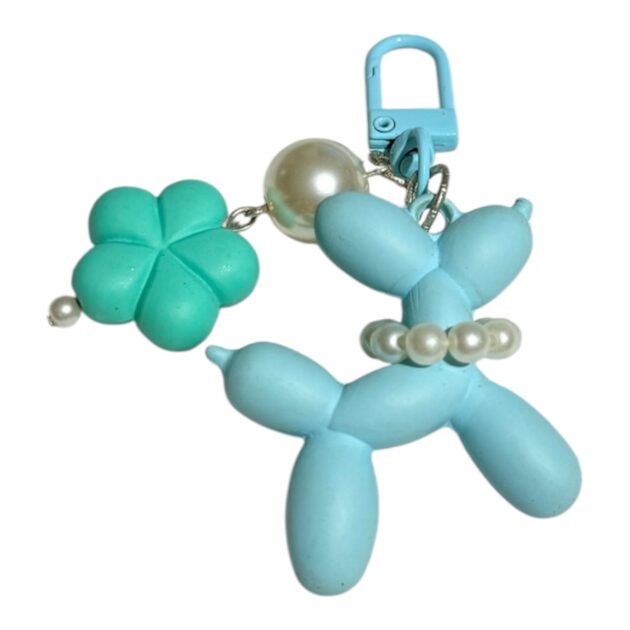 Llavero de perrito azul flor