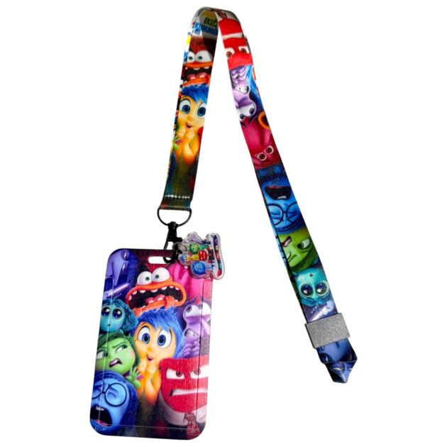 Portacarnet intensamente realista