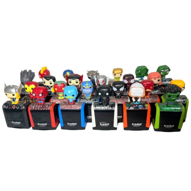 Sello Pequeño Marvel